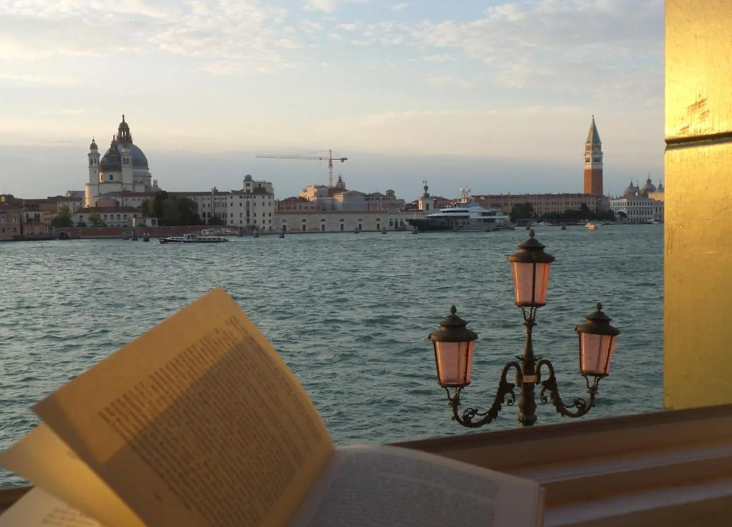 3 Windows On St Mark - Waterfront Apartment Venecia