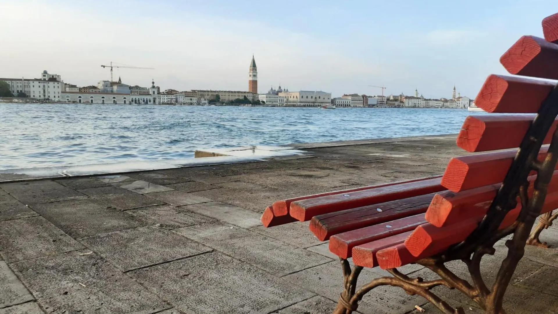 3 Windows On St Mark - Waterfront Apartment Venice