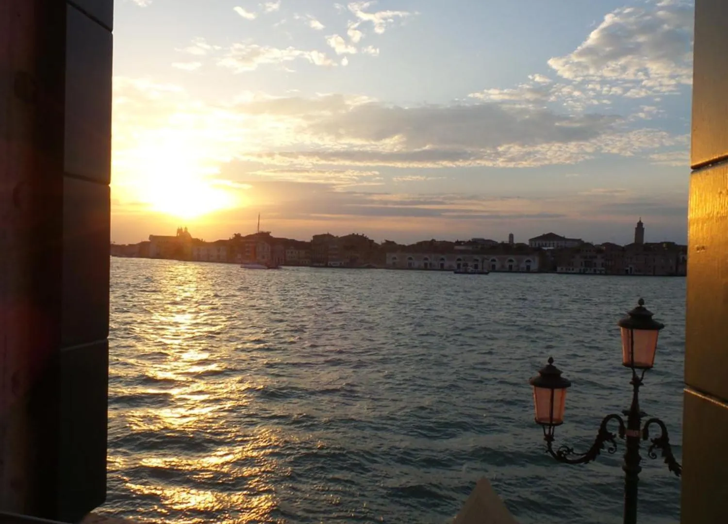 3 Windows On St Mark - Waterfront Apartment Venice 0*,  Italy